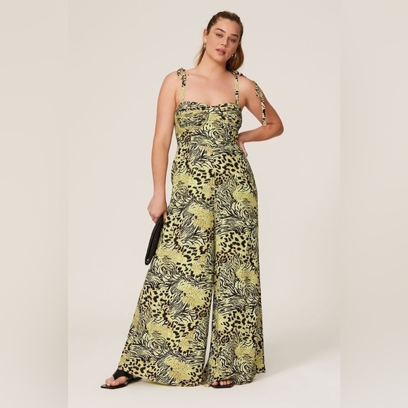 Fame and Partners Rent the Runway Suraya Safari Citrus Jumpsuit Size 2 - Picture 4 of 6